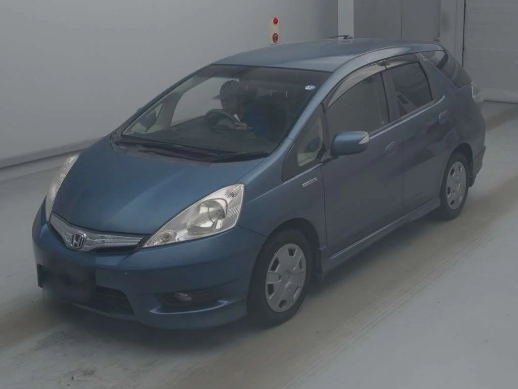 Honda Fit Shuttle GP2 2013